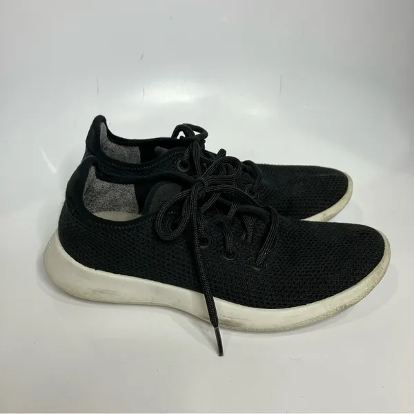 Allbirds Tree‎ Runners wool sneakers in black size 7 - Image 2