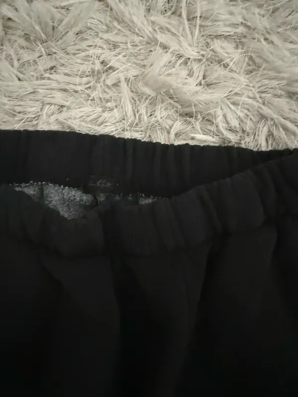 Brandy Melville Sweatpants - Image 3