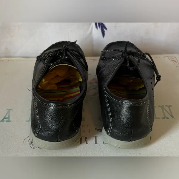 SAS women’s Black Leather Casual Shoes - Image 5