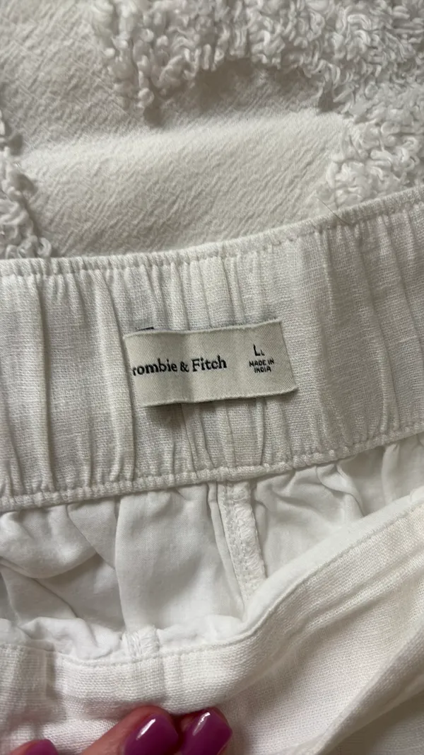 Abercrombie White Linen Pants - Image 2
