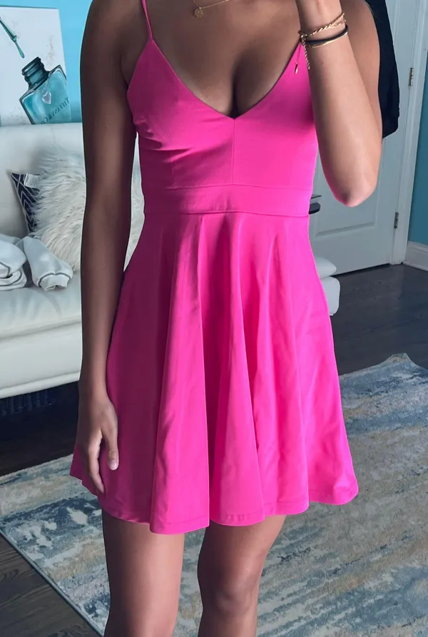 NWT boutique pink dress Size M - Image 4