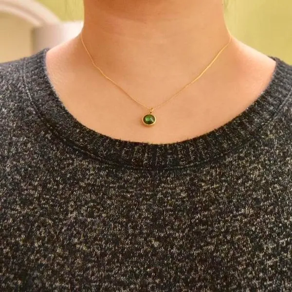 Emerald Gem Necklace Green - Image 4