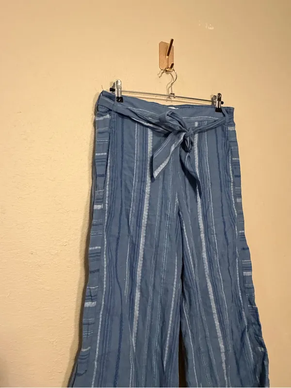 Anthropologie Blue Striped Cropped Wide-Leg Linen Pants Size Medium - Image 4