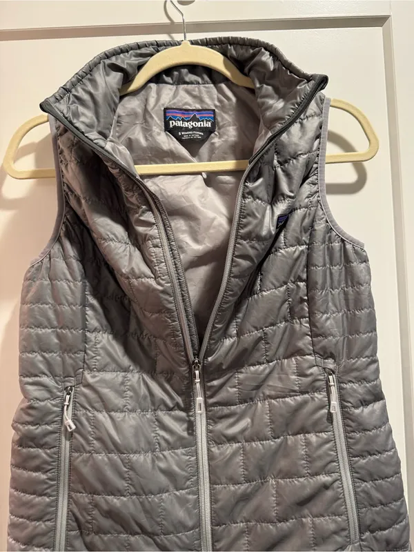 Patagonia Nano Puff Vest Women’s Small Gray Primaloft‎ Quilted Size Small - Image 4