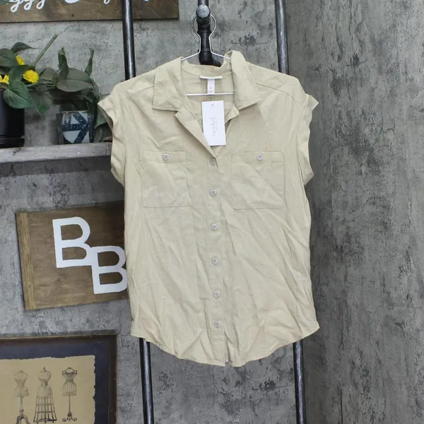 NWT Isabel Maternity By Ingrid & Isabel Button-Up Maternity Shirt Taupe Brown XS - Image 4