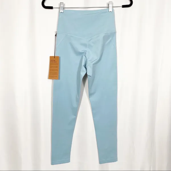 Girlfriend Collective High Rise Compressive Leggings: Sky Light Blue - Image 5