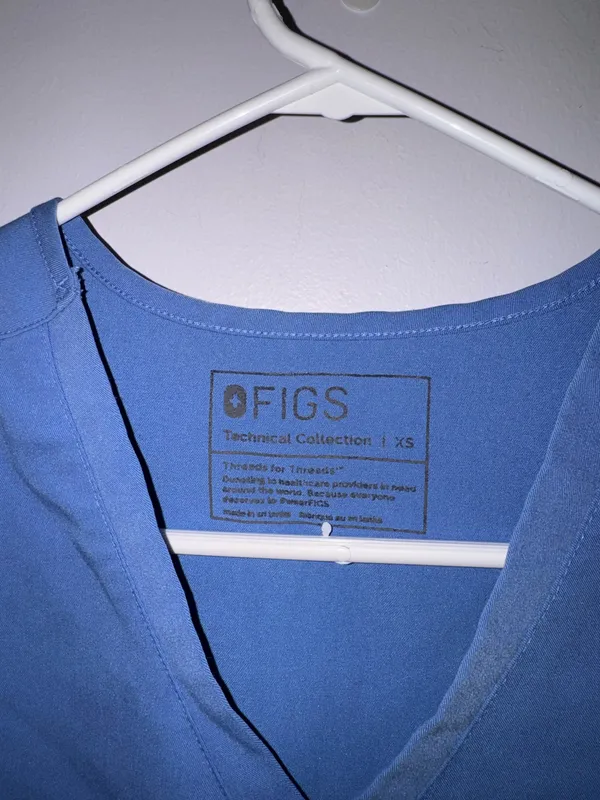FIGS Scrub Top One-Pocket - Image 3
