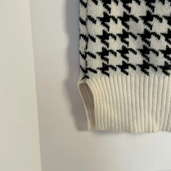 Princess Polly Black White Houndstooth Sweater‎ Vest Womens M/L Preppy - Image 6