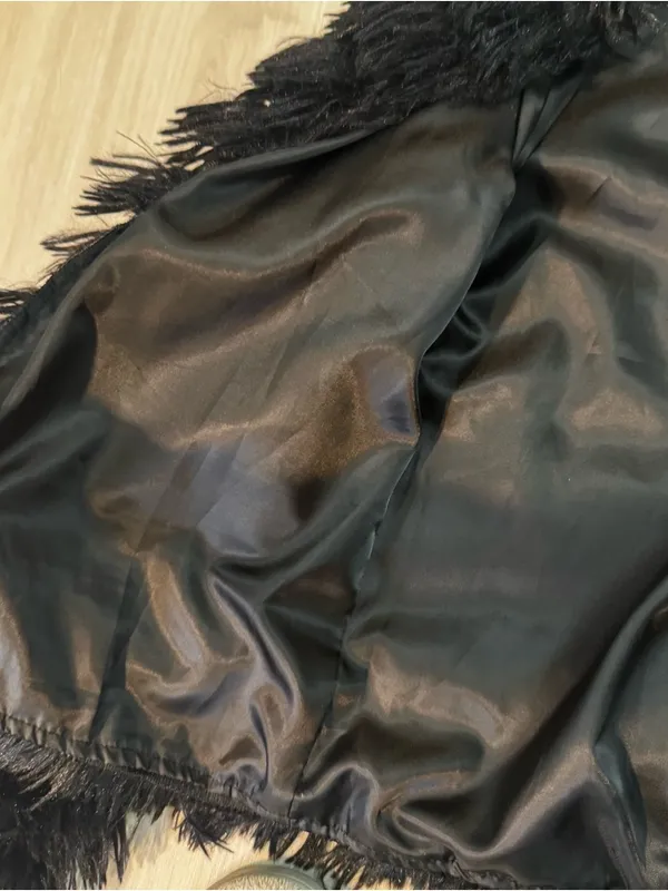 Blue blush Bambi faux fur fringe black jacket NWOT size small - Image 7