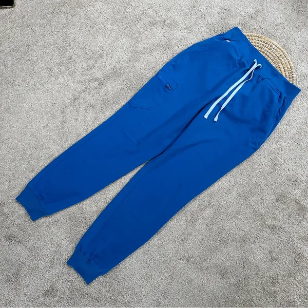 Figs Women’s High Waisted Zamora Jogger Scrub Pants Pull On in Royal Blue MT - Image 3