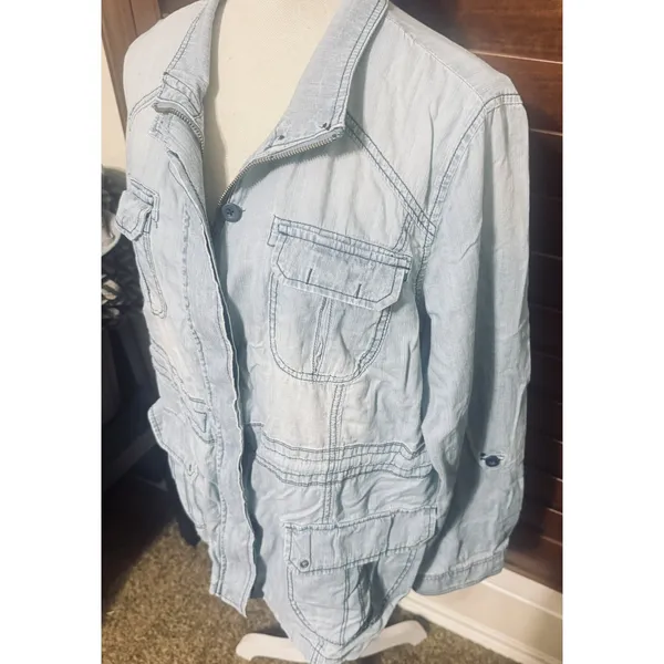 St Johns Bay Women M Chambray Blue Utility Jacket Lightweight Drawstring Waist - Image 3
