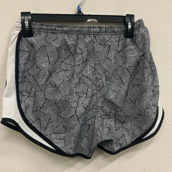 Nike running shorts geometric pattern embroidered swoosh size small #751 - Image 4