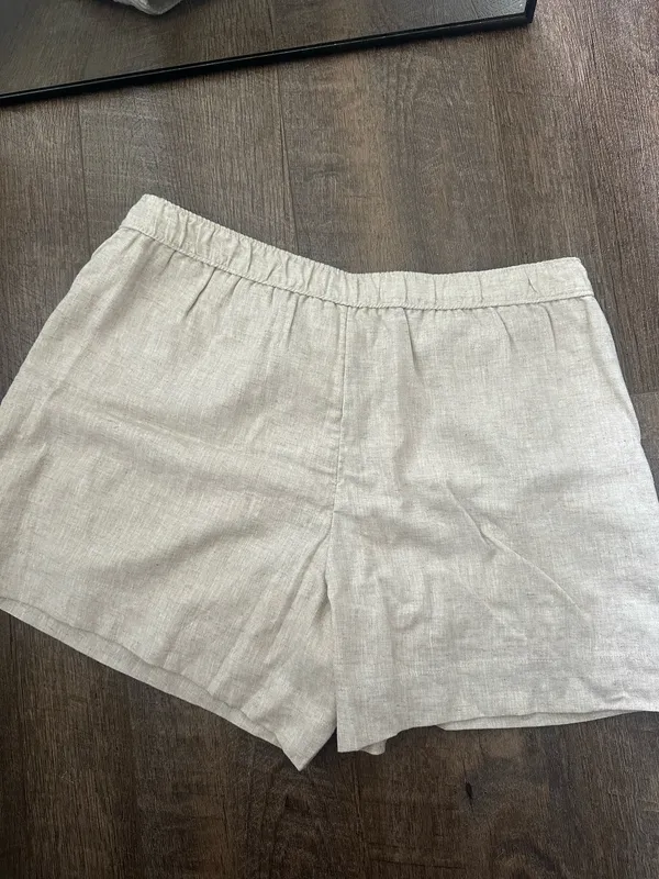 Abercrombie Linen Shorts Pull-On - Image 2