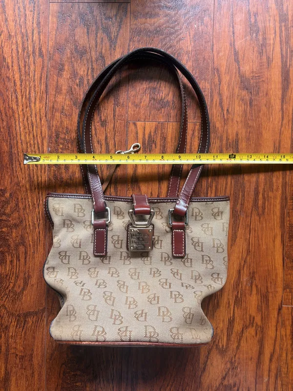 Dooney & Bourke Bag - Image 8