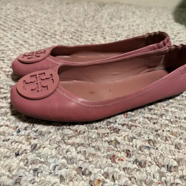 Tory Burch Minnie Travel Ballet with Leather Logo in Rosa- Size 9.5 - Image 2