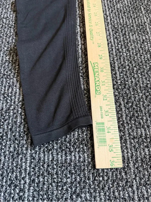 H&M Women’s Maternity Leggings Size Medium Black NWT - Image 2