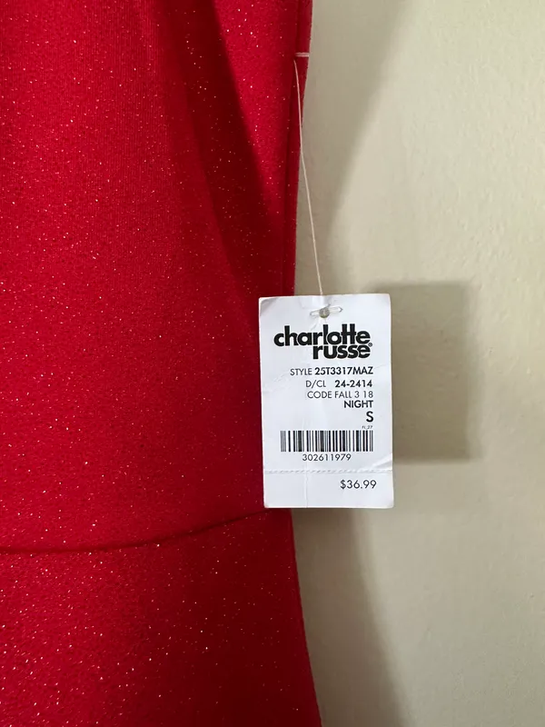 Charlotte Russe Sparkly Red Dress - Image 4