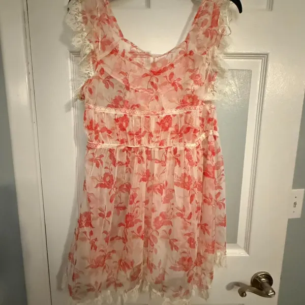 Free People x Revolve Ivie Tunic in pink . NWOT, size medium . - Image 3