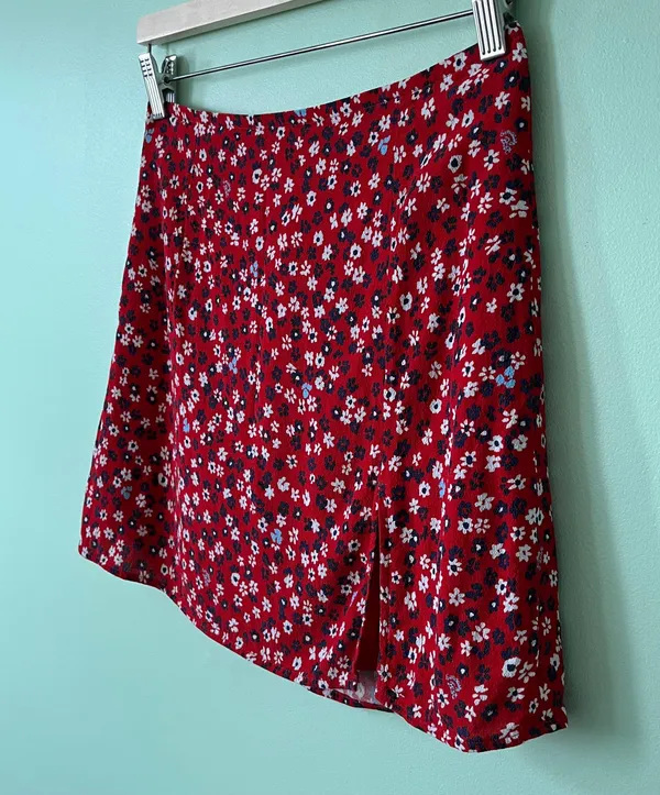 Aritzia Sunday Best Tatiana Floral A-Line Mini Slit Skirt - Image 4