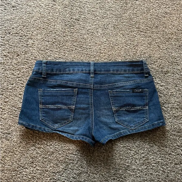 Women’s Medium Boutique Custom Sequined Shorts Size MED NWT - Image 5