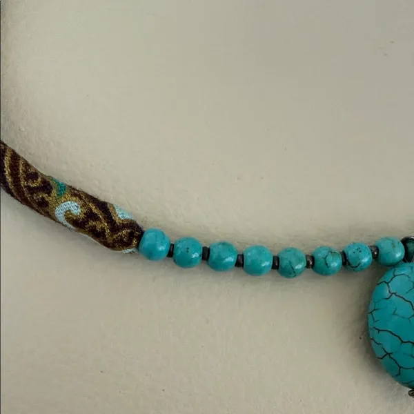 Turquoise Colored Bead Pendant Necklace - Women Jewelry - Image 3