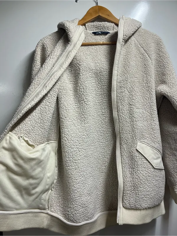 The North Face CAMPSHIRE BOMBER JACKET size medium women’s coat - Image 9