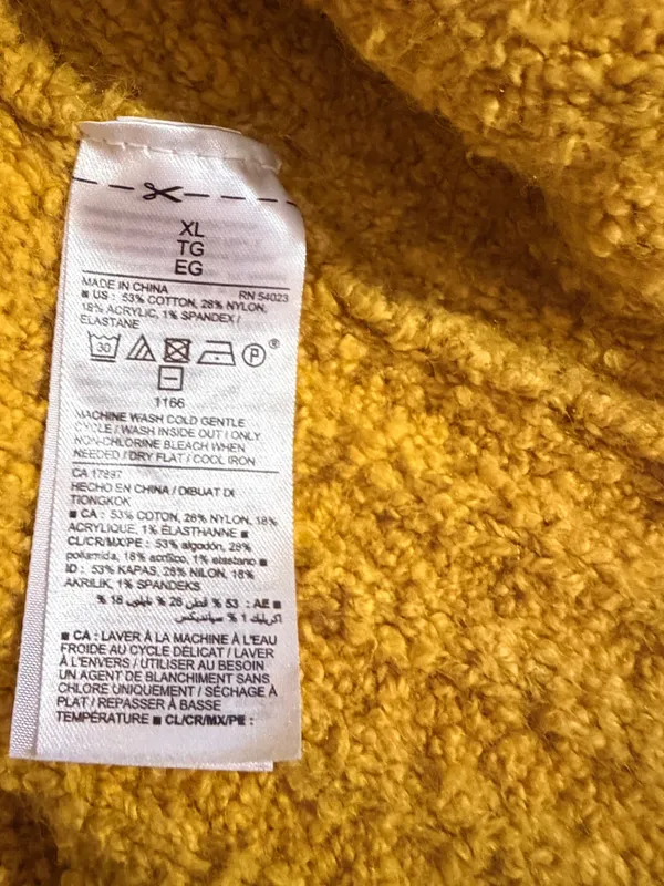 Old Navy Thick Sweater - Image 5