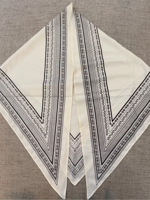Women's Elegant Sun Protection Triangle Off-White Scarf - Image 2