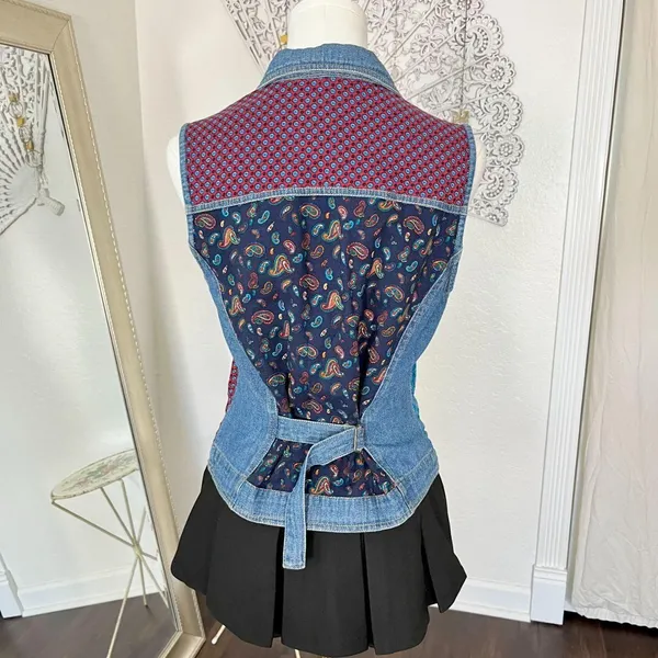 Carole Little Vintage 90s Denim Tapestry Patchwork Button Up Vest Top S - Image 4