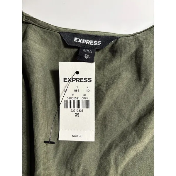 Express‎ womens wrap shirt green cropped at waist XS NWT - Image 4