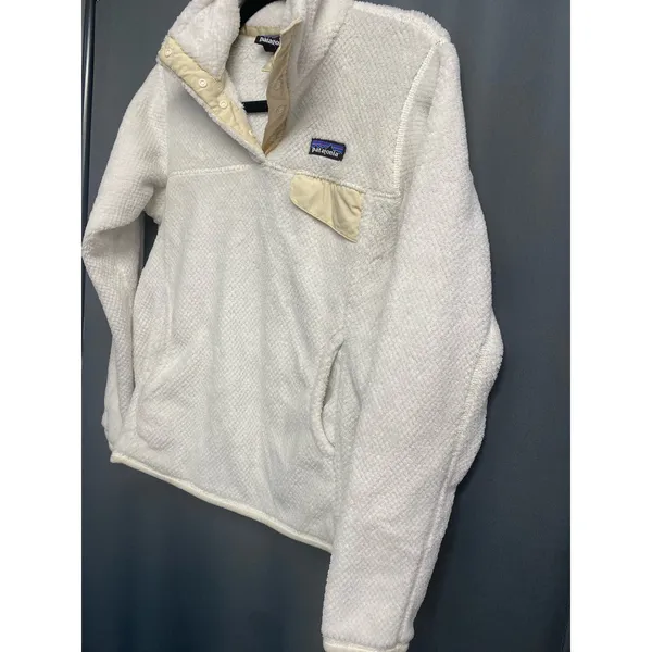 Patagonia fleece pullover with pockets size small (b43) - Image 4