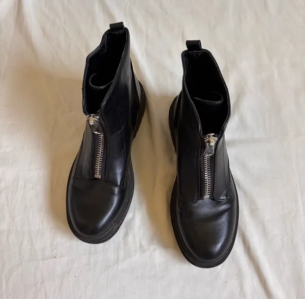 Indigo rd. Boots - Image 2