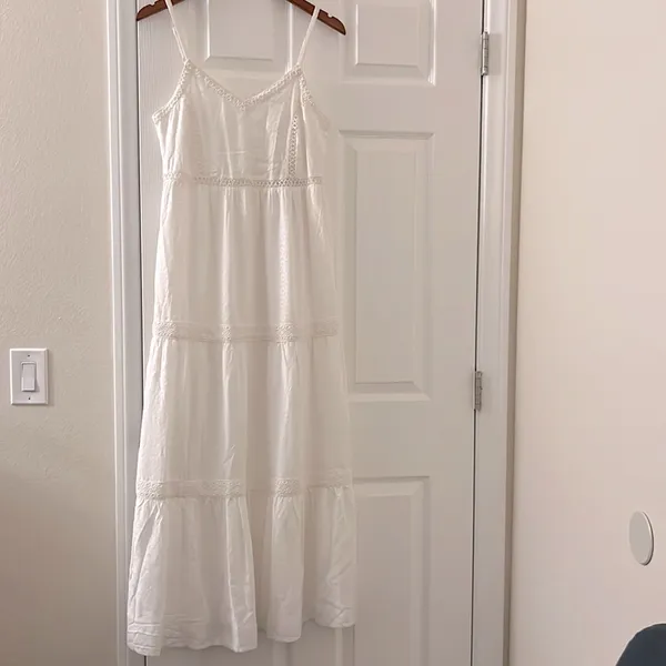 Joie Tiered Maxi Dress Rayon White. Texture Adjustable Straps. Size:S - Image 3
