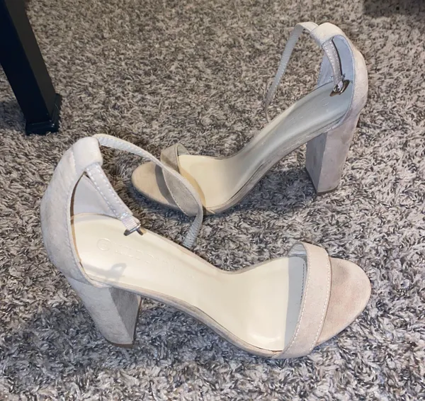 Wild Diva Nude suede heels - Image 4