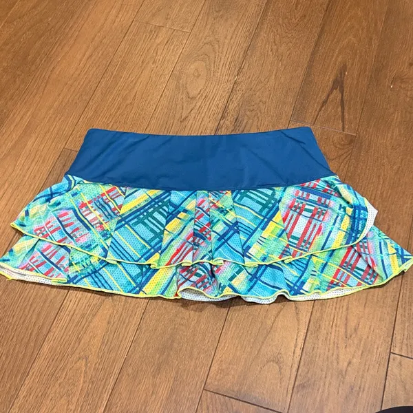 Lucky in Love Blue Pleated Tennis Skirt with Multicolor Geometric Print Size XL - Image 6