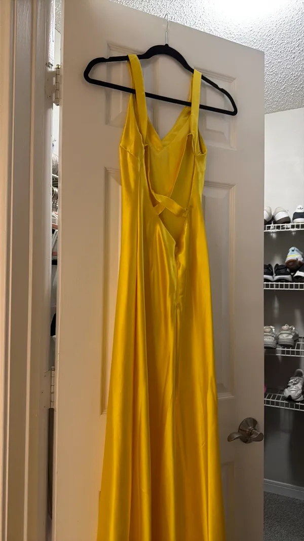 Lulus Dress Maxi Yellow - Image 2