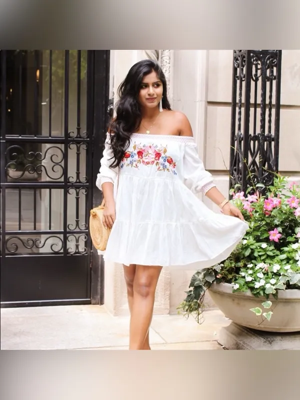 Free People White Off-Shoulder Embroidered Mini Dress Size XS - Image 2