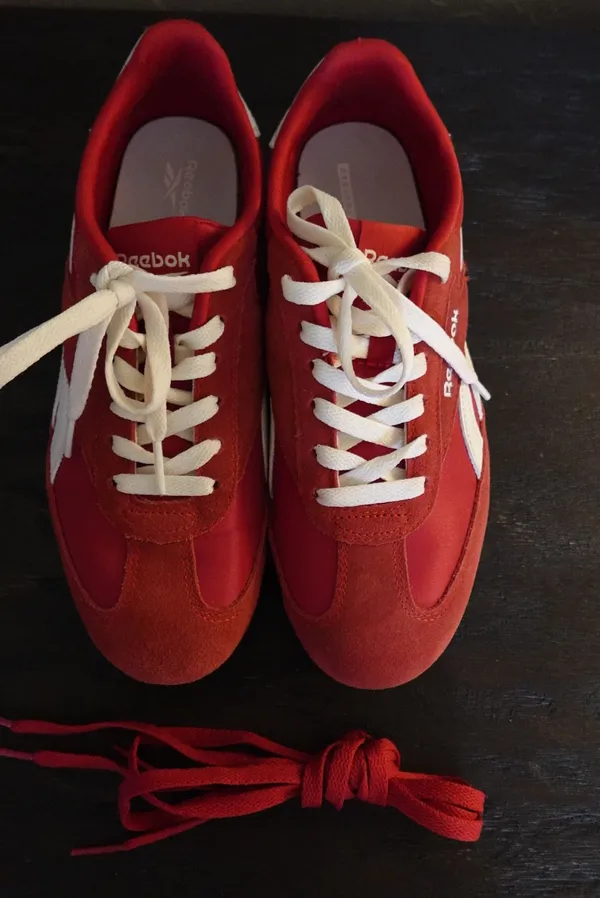 Reebok Red Classic AZ Women’s Sneakers - Image 2