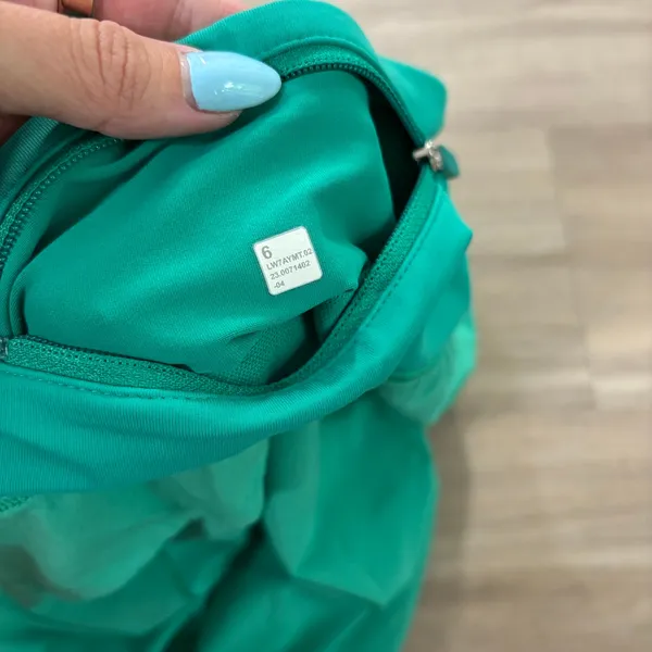 Lululemon Speed Up High-Rise Lined Short 4" Kelly Green Women Size 6 - Image 2