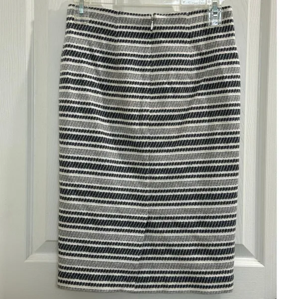 Ann Taylor Petite Navy & White Striped Textured Pencil Skirt 0P Coastal XSP PXS! - Image 2