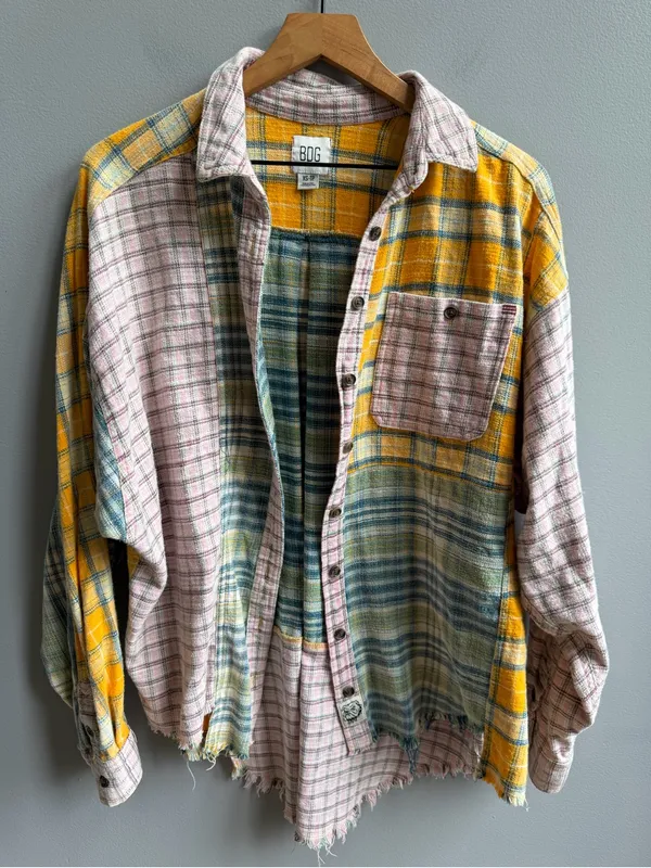UO Ted Patchwork Yellow Flannel Shirt Button Down Plaid Urban Outfitters Size XS - Image 4