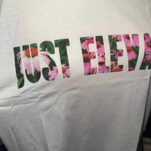 Just elevate tee White Size L - Image 4
