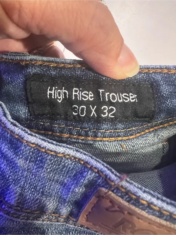 Rock ‘n’ roll denim jeans size 30 x 32 high-rise - Image 5