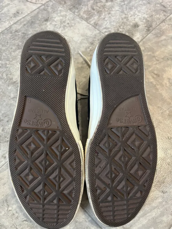Black Converse - Image 5