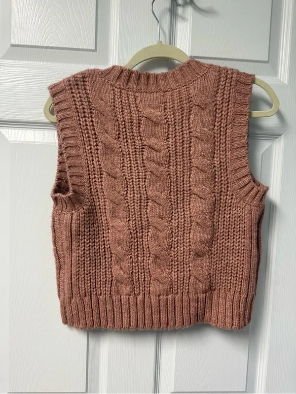 American Eagle Outfitters Dusty Rose Cable Knit V-Neck Sweater Vest - Image 3