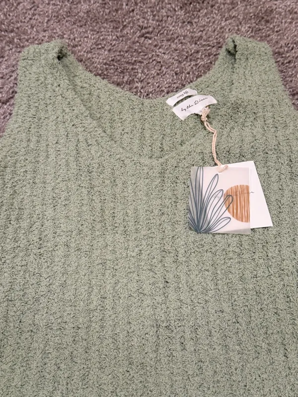 Cottagecore Sage Green Fuzzy Knit Tank Top Blu Pepper Cozy Life Size L NWT - Image 7