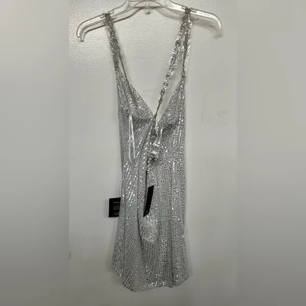 NWT Lulu's Famous Behavior Silver Sequin Cowl Neck Mini Dress Large New - Image 6