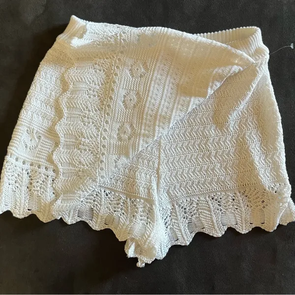 House Of Spence Crocheted Skort Size Medium EUC - Image 3