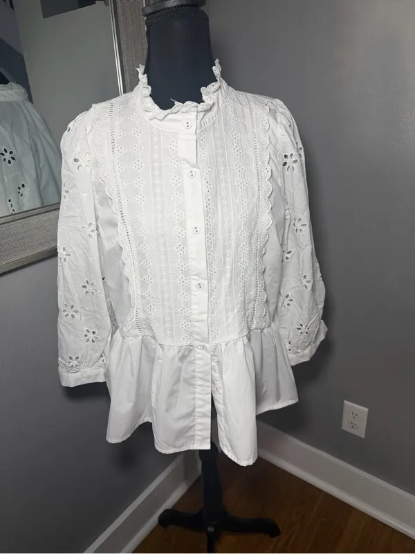 Entro Ever After Eyelet Lace Ruffle Coquette Cottage Romantic White Top Large - Image 2