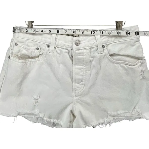 Free People We The Free Jean Shorts 31 Denim Button Fly Distress Cut Offs Beach‎ - Image 7